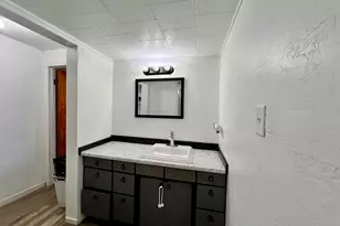 665 E Main St, Wellington, UT 84542 - Photo 6