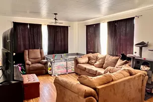 665 E Main St, Wellington, UT 84542 - Photo 2