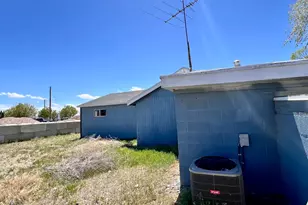 665 E Main St, Wellington, UT 84542 - Photo 16