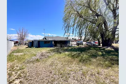 665 E Main St, Wellington, UT 84542 - Photo 14
