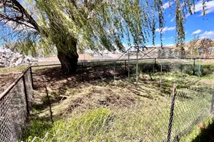 665 E Main St, Wellington, UT 84542 - Photo 12