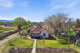 135 W 200 N, Centerfield, UT 84622 - Photo 2