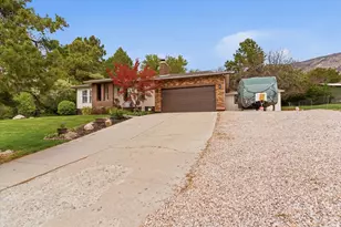 680 E 3175 N, North Ogden, UT 84414 - Photo 2