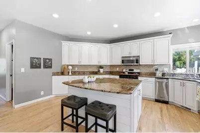 5 Quietwood Ln, Sandy, UT 84092 - Photo 14