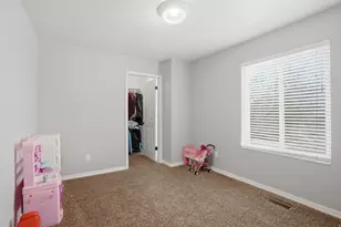 1052 E 5900 S, South Ogden, UT 84405 - Photo 18