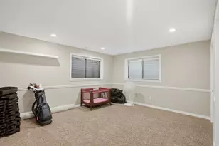 1052 E 5900 S, South Ogden, UT 84405 - Photo 26