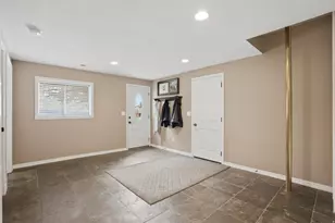1052 E 5900 S, South Ogden, UT 84405 - Photo 28