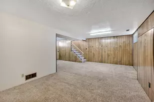 5725 S 4060 W, Kearns, UT 84118 - Photo 18