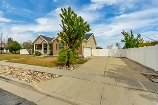 5464 W Mayflower St S, West Jordan, UT 84081 - Photo 2