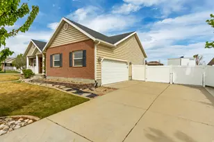 5464 W Mayflower St S, West Jordan, UT 84081 - Photo 26