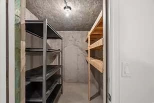 6667 W 10380 N, Highland, UT 84003 - Photo 32