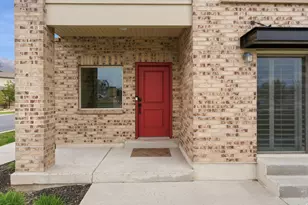 91 N Rio Grand Ave, Farmington, UT 84025 - Photo 4