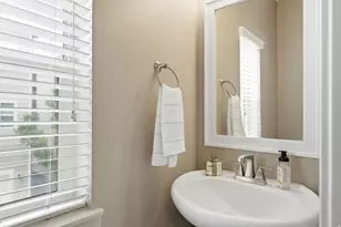 91 N Rio Grand Ave, Farmington, UT 84025 - Photo 12