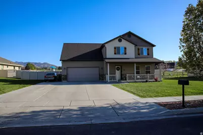 735 S Hillcrest Loop, Malad City, ID 83252 - Photo 1