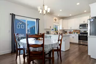 7168 N Silver Spring Way E, Eagle Mountain, UT 84005 - Photo 8
