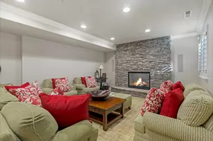 1074 E Black Forest Dr S, Sandy, UT 84094 - Photo 34