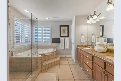 1074 E Black Forest Dr S, Sandy, UT 84094 - Photo 20