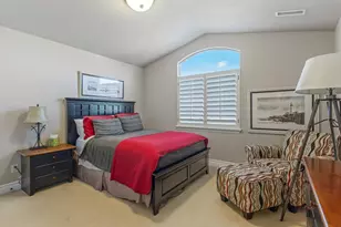 1074 E Black Forest Dr S, Sandy, UT 84094 - Photo 24