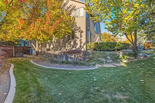 1074 E Black Forest Dr S, Sandy, UT 84094 - Photo 46