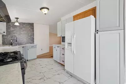449 W Richard St, Grantsville, UT 84029 - Photo 8
