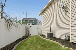 556 Kimball Dr, Layton, UT 84041 - Photo 38