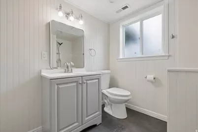 556 Kimball Dr, Layton, UT 84041 - Photo 18