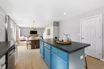 476 S Windcrest Way, Kaysville, UT 84037 - Photo 18