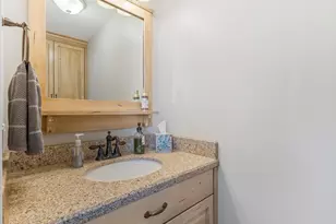 9714 S 575 E, Sandy, UT 84070 - Photo 22