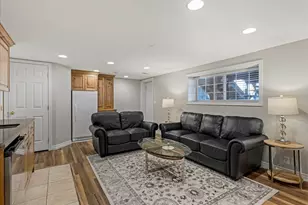 9714 S 575 E, Sandy, UT 84070 - Photo 34