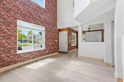 178 E Freedom Ln S, Ogden, UT 84401 - Photo 8