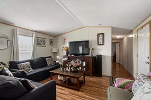 2500 N Fort Ln, Layton, UT 84041 - Photo 4