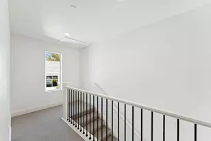 256 N Main St, Bountiful, UT 84010 - Photo 18