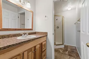 5483 S 925 E, South Ogden, UT 84405 - Photo 14