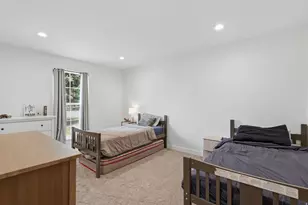 2508 E Robidoux Rd S, Sandy, UT 84093 - Photo 20