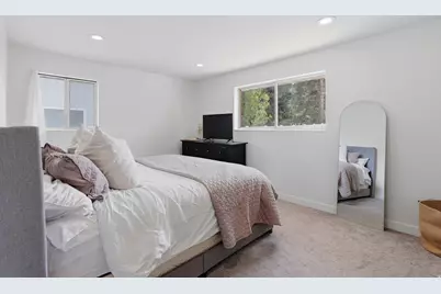 2508 E Robidoux Rd S, Sandy, UT 84093 - Photo 22