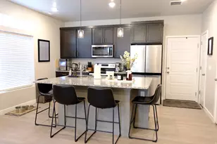 97 E Fairmont Pl, Saratoga Springs, UT 84045 - Photo 8