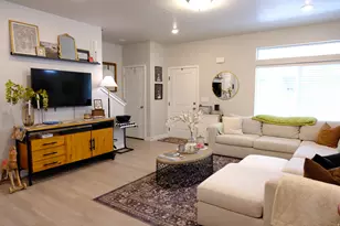 97 E Fairmont Pl, Saratoga Springs, UT 84045 - Photo 4