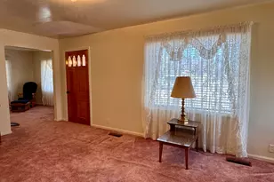 160 W 300 N, Fillmore, UT 84631 - Photo 8