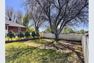 160 W 300 N, Fillmore, UT 84631 - Photo 38