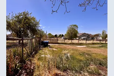 160 W 300 N, Fillmore, UT 84631 - Photo 40