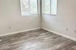 550 S 400 E, Salt Lake City, UT 84111 - Photo 4