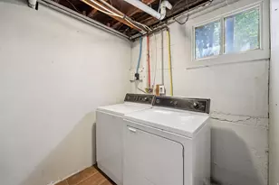 195 E 100 N, Bountiful, UT 84010 - Photo 30