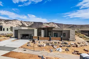 5476 N Johnson Arch, Saint George, UT 84770 - Photo 2