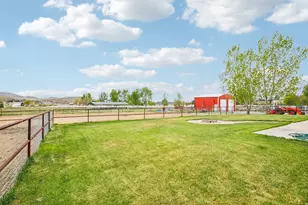 2464 E Autumn Dr, Eagle Mountain, UT 84005 - Photo 48