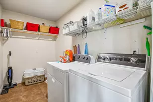 2464 E Autumn Dr, Eagle Mountain, UT 84005 - Photo 16