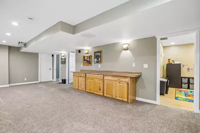 2464 E Autumn Dr, Eagle Mountain, UT 84005 - Photo 28