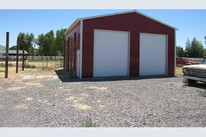 2464 E Autumn Dr, Eagle Mountain, UT 84005 - Photo 46