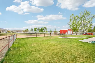 2464 E Autumn Dr, Eagle Mountain, UT 84005 - Photo 46
