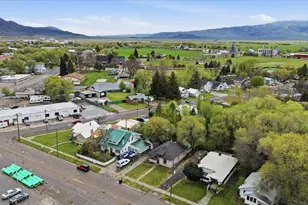 137 Bannock St, Malad City, ID 83252 - Photo 18