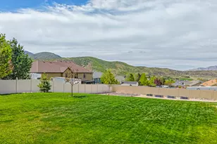 29 W Magellan Ln, Elk Ridge, UT 84651 - Photo 8